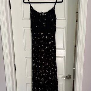 Abercrombie & Fitch Black Floral Maxi Dress size Large